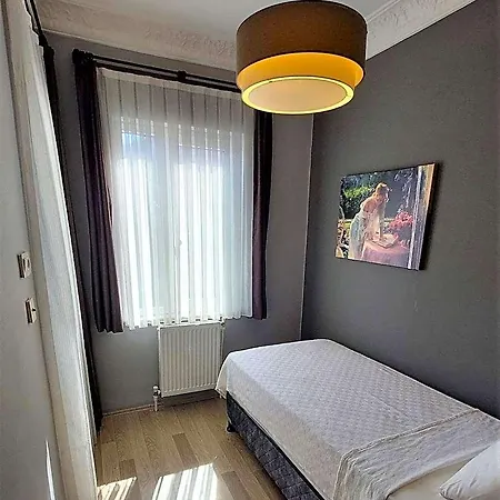 Armony Kadikoey